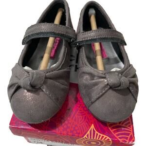 Rachel Shoes Pewter Shimmer Girl’s Flats Dress Shoes Size 7 NIB